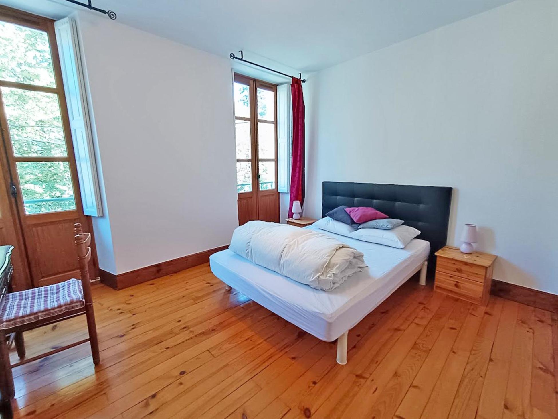 Le Petit Cerf, T3, Wifi, Cave Apartment Bagneres-de-Luchon ภายนอก รูปภาพ